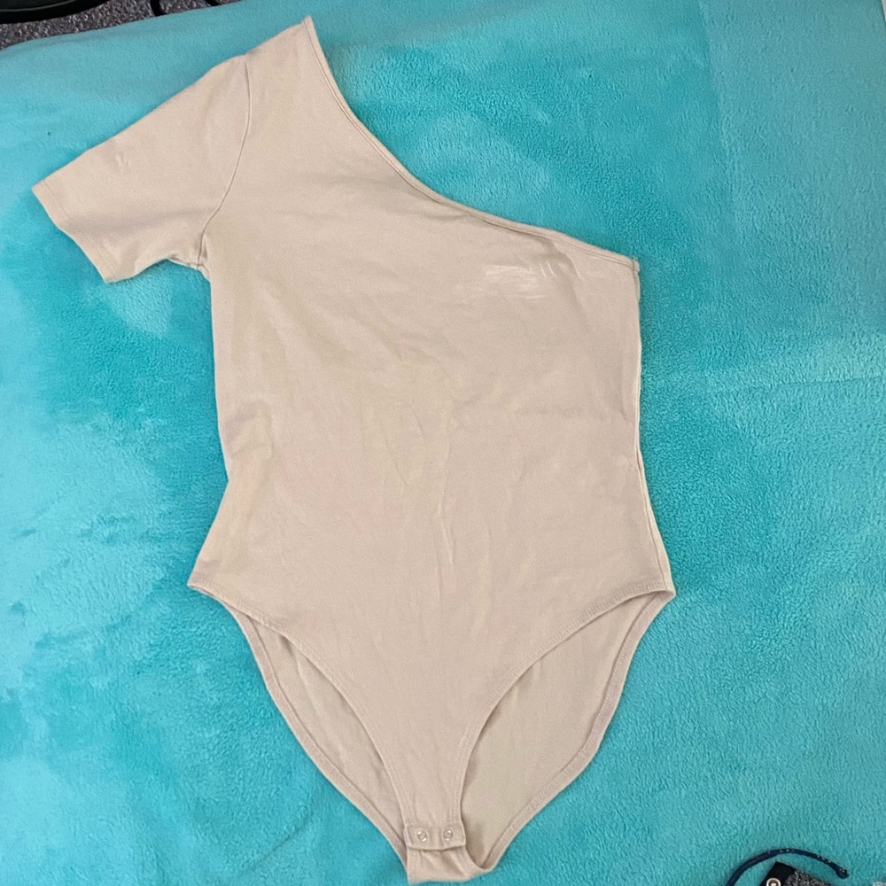 One shoulder nude body suit